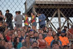 DSC_0607-Crowd-from-stack-limo