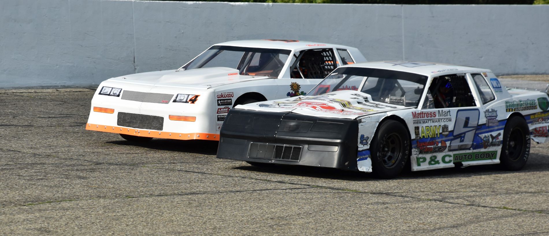 The Four Weekly Classes Race. LM, SS, FWD, ZOO Stock. MI Auto Racing Fan Club Night.