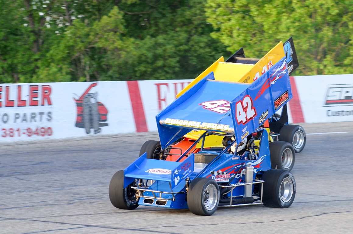 STOCK FOUR NIGHT featuring the Auto Value Winged Super Sprints (No Outlaw Super Late Models tonight)